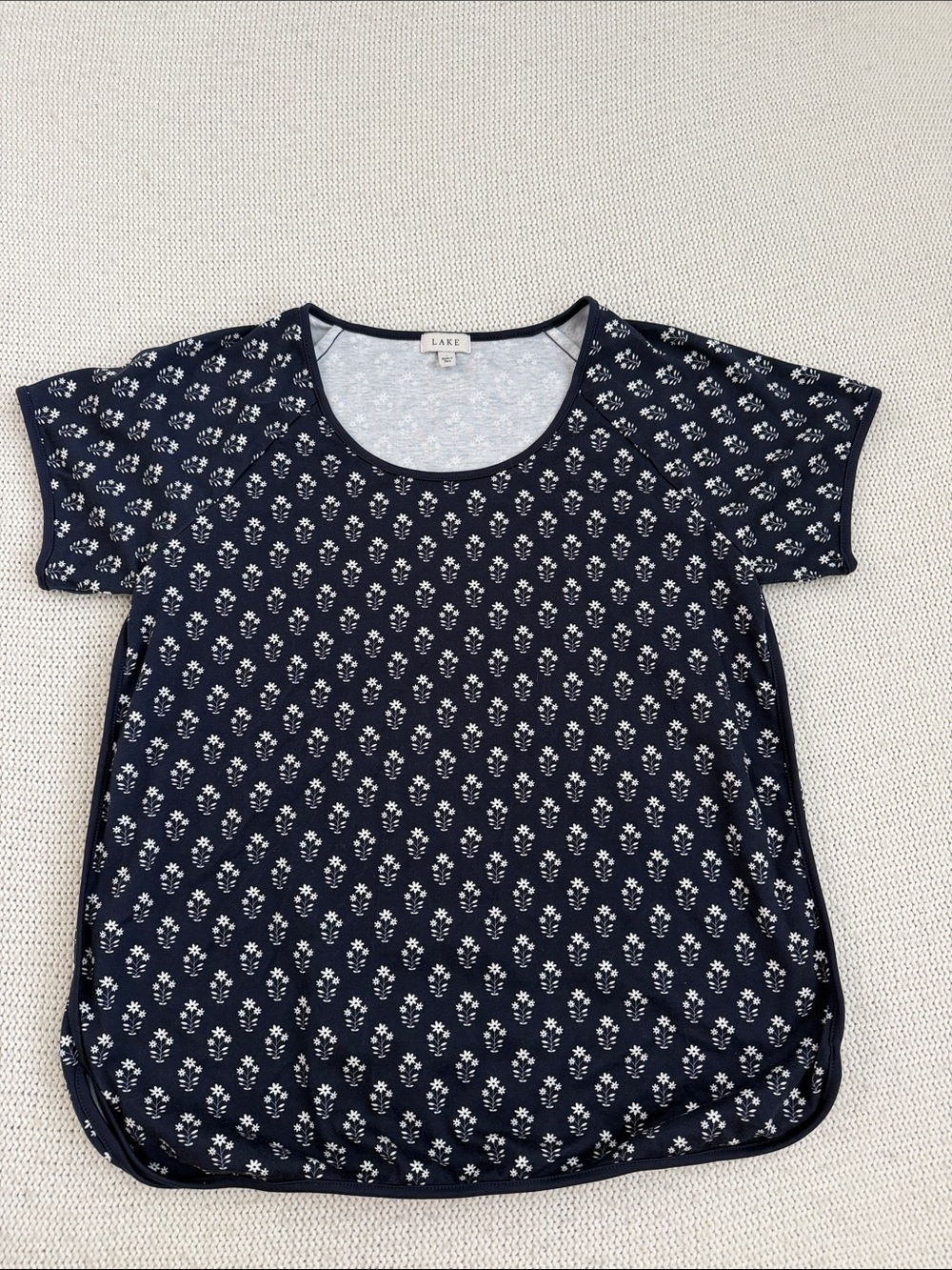 LAKE 100% Cotton Floral Shirt Sleeve Pajama Top Navy Size Small